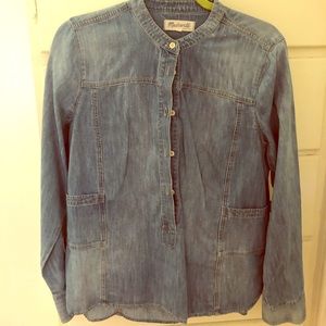 Madewell Classic Chambray Ex-Boyfriend Shirt